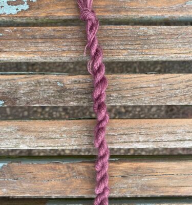 borduurwol lac dye 2d