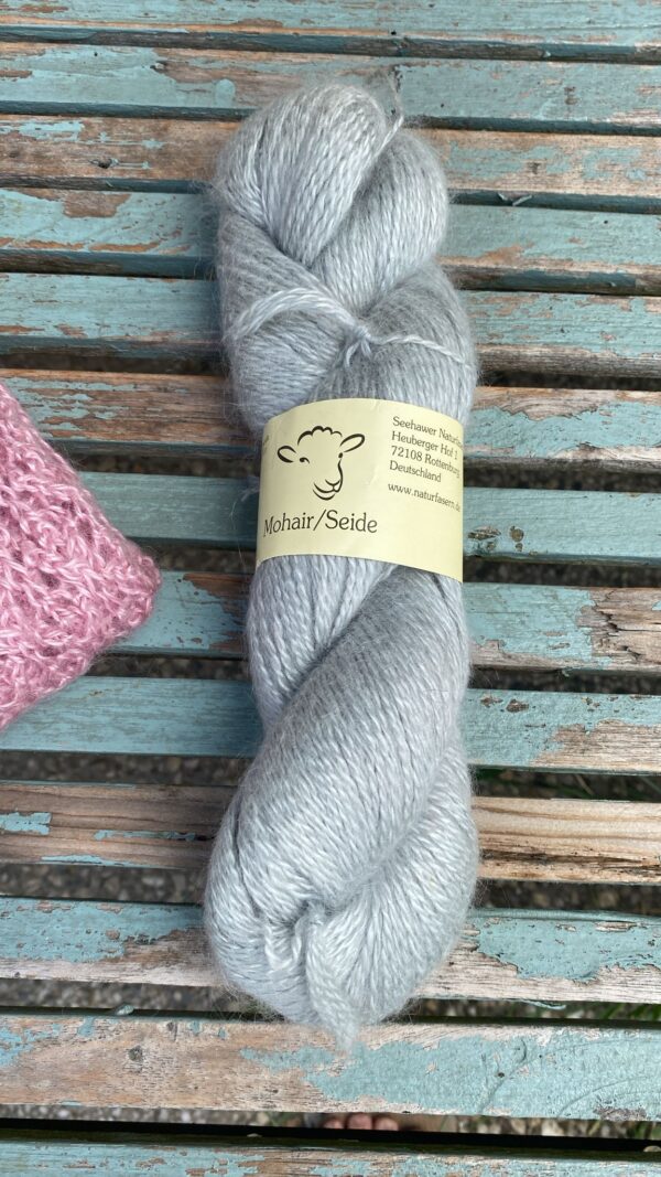 mohair zijde licht grijs